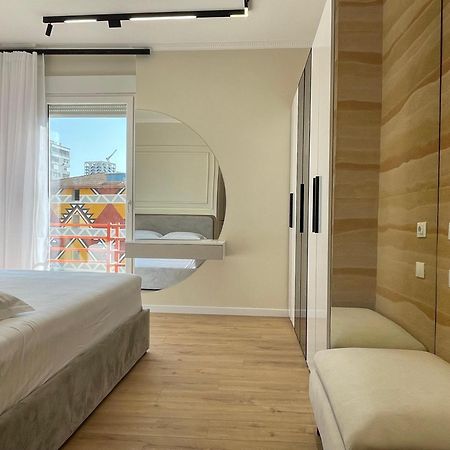 Appartement Gem In The Heart Of Tirana Extérieur photo