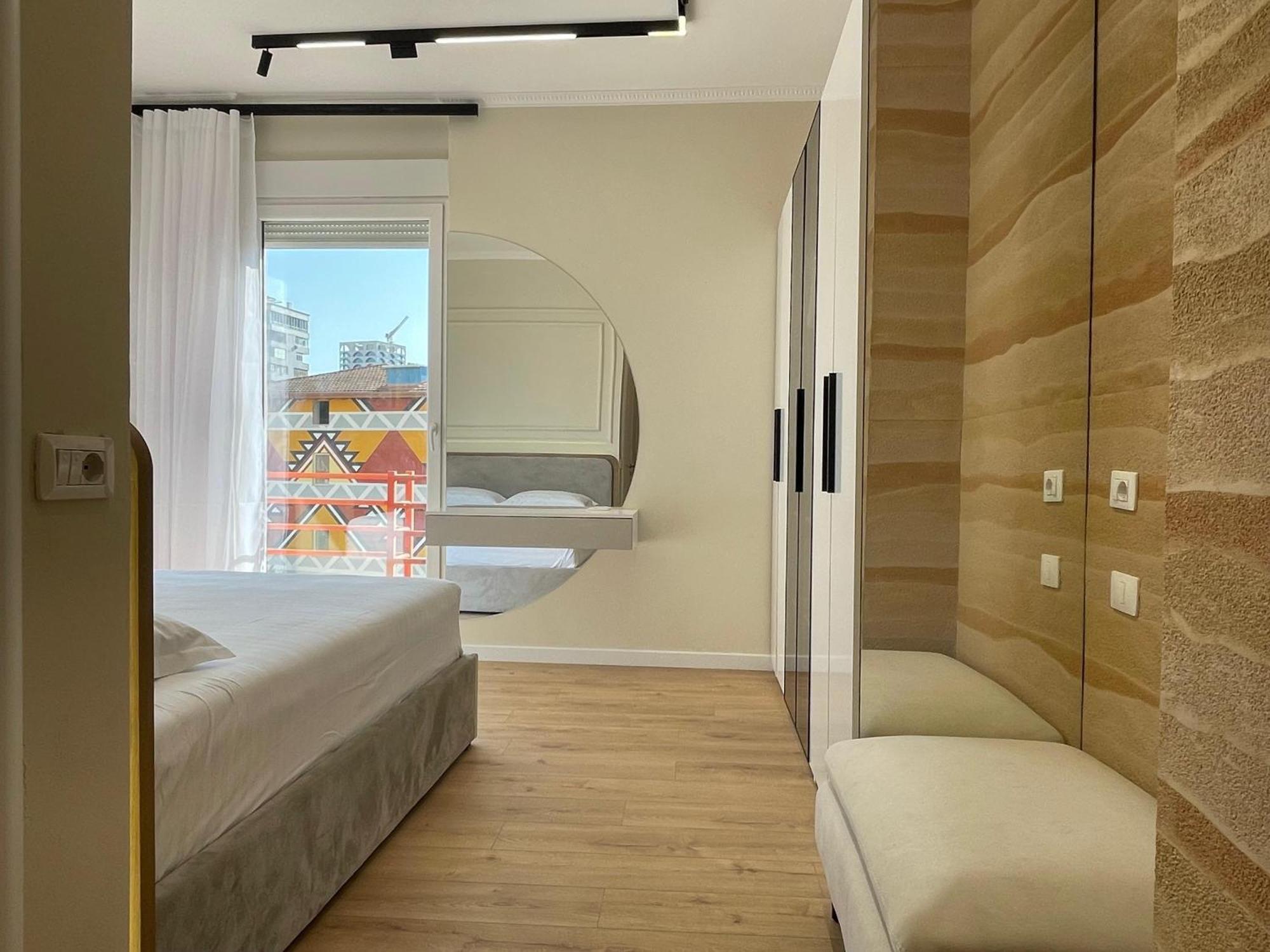 Appartement Gem In The Heart Of Tirana Extérieur photo